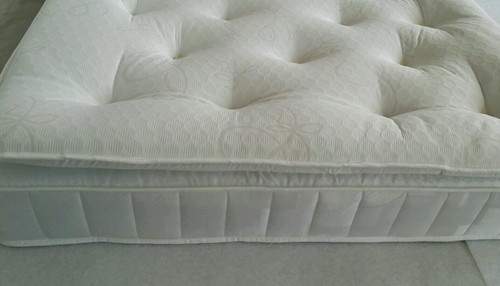 Luxury 2000 pillow - luxury,